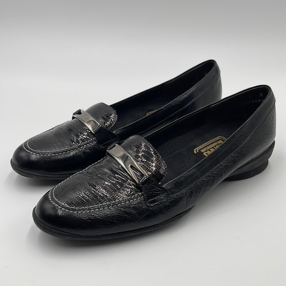 Munro Black Patent Leather Women Shoes